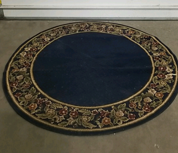 Round Blue Floral Rug