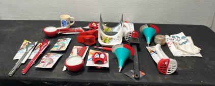 Box of Assorted Brand New Kitchenware