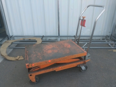 Hydraulic Lift Cart 32x20