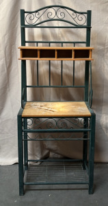Green Vintage Baker&rsquo;s Rack