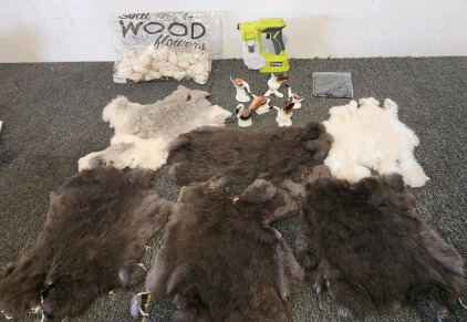 (6) Rabbit Pelts, (6) Goose Figurines, Ryobi One 18V Cordless Handheld Sprayer, Wood Flowers, And More!