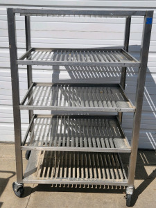 Stainless 6 Place Rack With Breathable Vents and Locking Wheels.