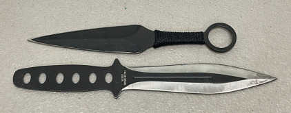 (2) Throwing Knives