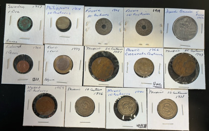 (14) Assorted Coin Currency From Around The World