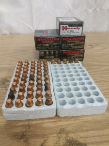 Ammunition! 100rds .40SW Winchester, Hornady, Federal-Hollow Points. 55rds .40SW Winchester FMJ