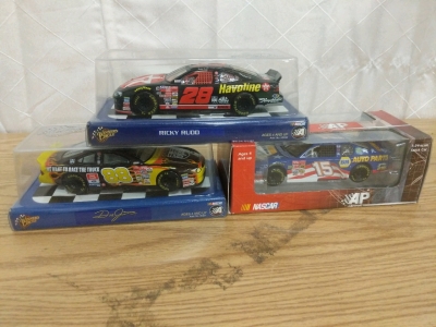 3) NASCAR! 1:24 Scale Diecast Cars-Ricky Rudd Havoline, Dale Jarrett UPS, and Michael Waltrip NAPA