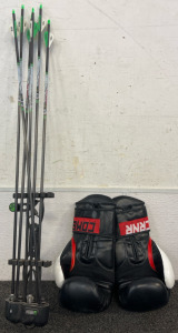 Combat Corner MMA Spar Gloves, Quiver & Arrows