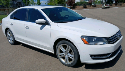 2014 VOLKSWAGEN PASSAT - CUTE CAR!