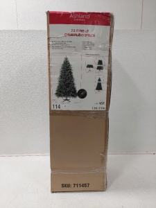 7.5 FT Pre-Lit Cumberland Spruce Christmas Tree