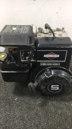 Briggs & Stratton Motor