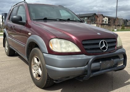 1998 MERCEDES M - CLASS - CASSETTE PLAYER!