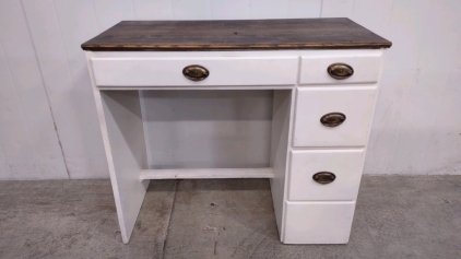 34&frac12;"x 16&frac12;"x 30" Kids Brown Top/White Bottom Wooden Kids Desk