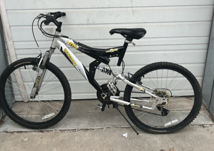 24x1.95 Black & Grey Moongoose Mountain Bike