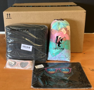 (1) 20 Pack of Shower Loofas (1) 111&rdquo;x92&rdquo; Hot Tub Cover (1) Large Gorilla Mouse Pad & An Amazon Returns Box