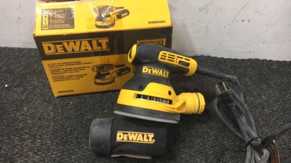 DeWalt Orbit Sander