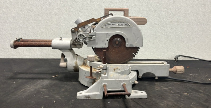 (1) Chicago 10&rdquo; Compound Slide Miter Saw