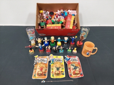 Large Collection Vintage Push Puppets, Pop! Crackle! & Toucan Sam New in Original Packaging, Popeye, Olive Oyl, Pinocchio, Jiminy Cricket, Winnie the Pooh, Porky Pig, Smurf, Charlie Brown, Snoopie, (2) Disney Themed Character Glasses, Woody Woodpecker Mug