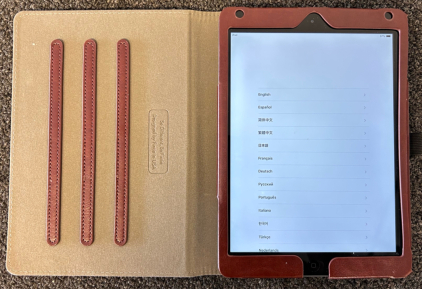 iPad Air 32 GB With Brown Case