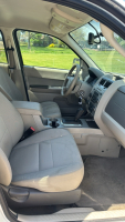 2011 FORD ESCAPE - RUNS WELL - 13