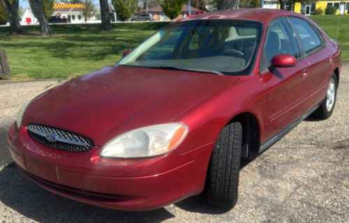 2000 FORD TAURUS - RUNS WELL