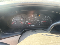2000 FORD TAURUS - RUNS WELL - 30