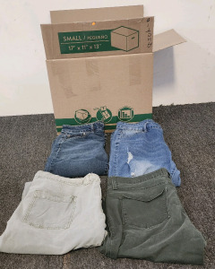 Box of Woman's Jeans, Various Sizes - Including Brands Like American Eagle And More