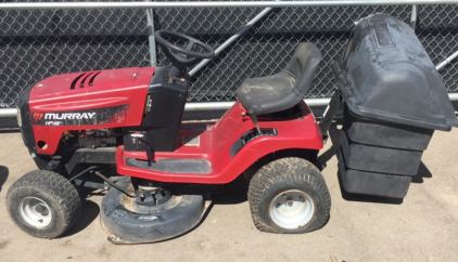 Briggs & Stratton Murray Mower