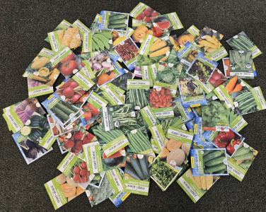 (100) Various Vegetable Seed Packets