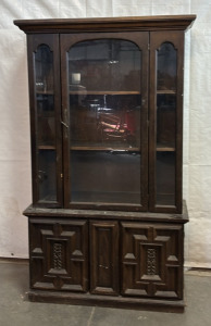 Beautiful Dark Oak China Hutch
