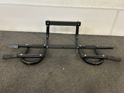 Chin Up Bar