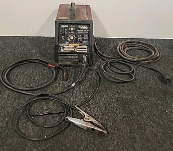 Lincoln ARC Welder IDEALARC SP-100