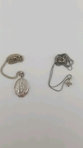 (2) 925 Silver Necklaces - Medallion, Star Shape