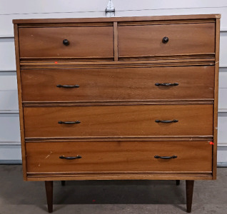 (1) Vintage Dixie 5-Drawer Chest - 45"x18"x43" - Model 9319