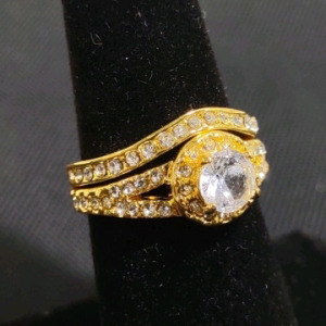 (1) Women's Gold Toned Clear Gem Studded Hugging 2-Piece Ring
