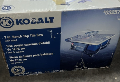 Kobalt 7in. Bench Top Tile Saw