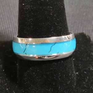 Size 11 Women's Nordic Silver Toned Blue/Black Lined Band