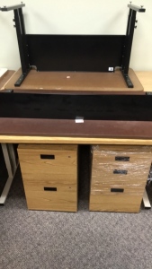 (4) Tables And More