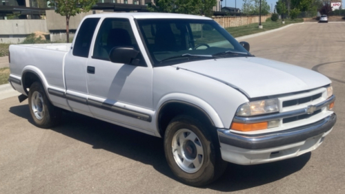 1998 CHEVROLET S10 - RUNS WELL
