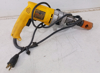 (1) DeWalt Electric Drill - DW235G - Powers On & Functional