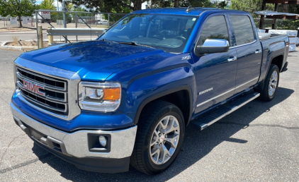 2015 GMC Sierra 1500 - 4x4 - Camera!