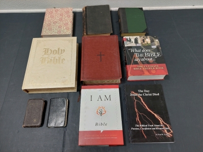 (10) Assorted Collection of Bibles & Books: Large King James Version Riverside Hardcover, Large King James Version Study Bible Leather Softcover, I Am Bible Leather Softcover (New In Box), Vintage Prebyterian Hymnal Hardcover, & More!