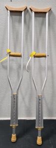 Carex Crutches 5'2"-5'10"