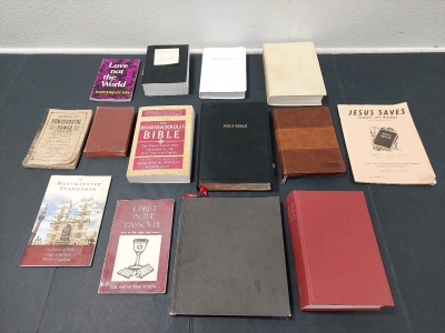 (14) Assorted Collection of Bibles & Religious Books: Dead Sea Scrolls Paperback Bible, Naves Topical Hardcover Bible, Zondervan Parallel New Testament Hardcover Bible, KJV Holy Bible Leather Softcover, & More!