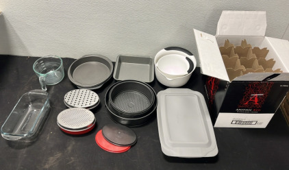 (16) Kitchenware Items (8) Colored Wine Glasses