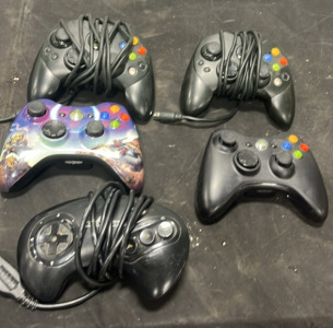 (4) Xbox Controllers (1) Sega Genesis Controller