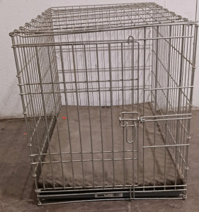 (1) Wire Dog Crate w/ Padded Bed - 37"x22"x24&frac14;"