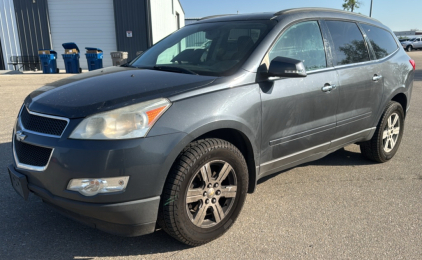 2011 CHEVROLET TRAVERSE - AWD!