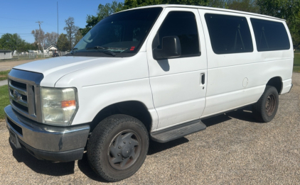 2009 FORD E-150 VAN - BLUETOOTH STEREO!