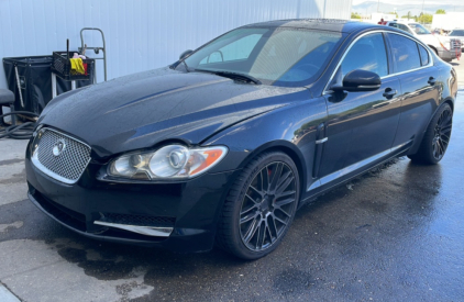 2011 Jaguar XF - Low Miles - Loaded!