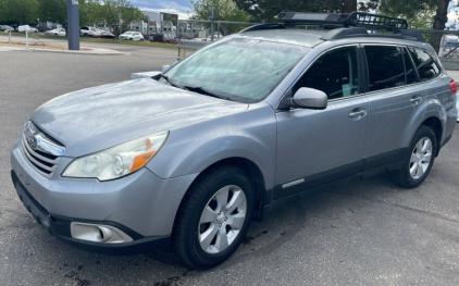 2011 Subaru Outback - AWD - Well Maintained!